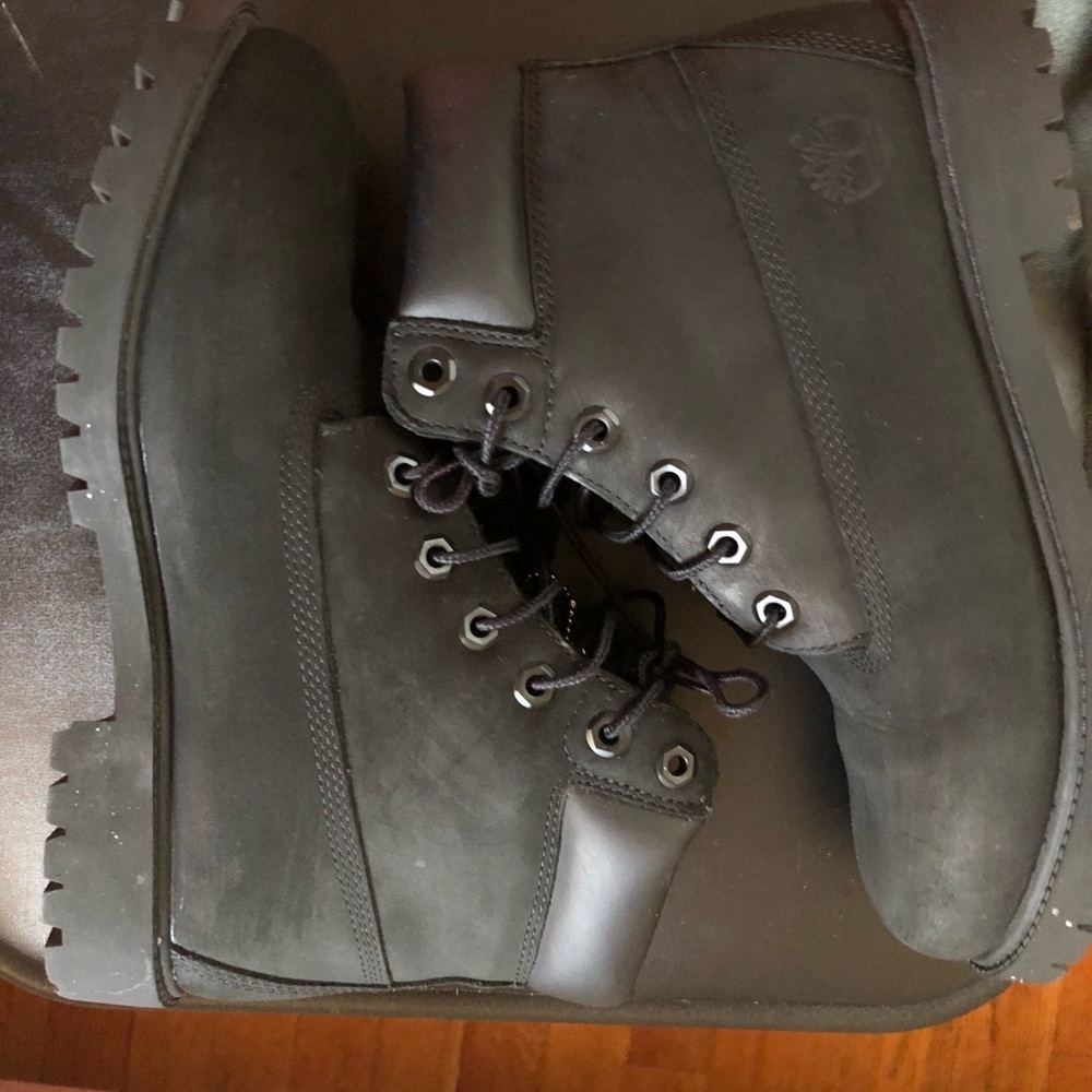 Timberland Men’s (Size 7)